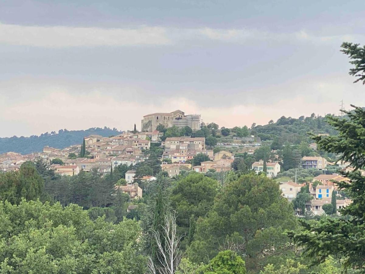 شقة Les Hautes Plaines Bat Echo Gréoux-les-Bains المظهر الخارجي الصورة